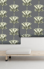 Cargar imagen en el visor de la galería, Hilo de flores Gris
